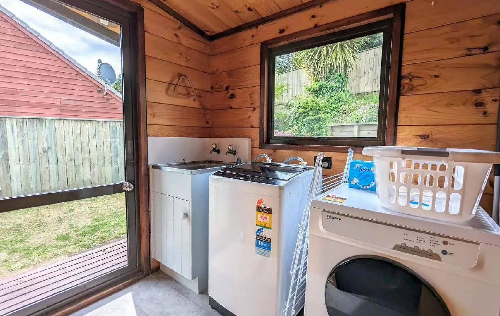 Moncur Villa, Cozy And Close Golf Course, Self Check In Rotorua